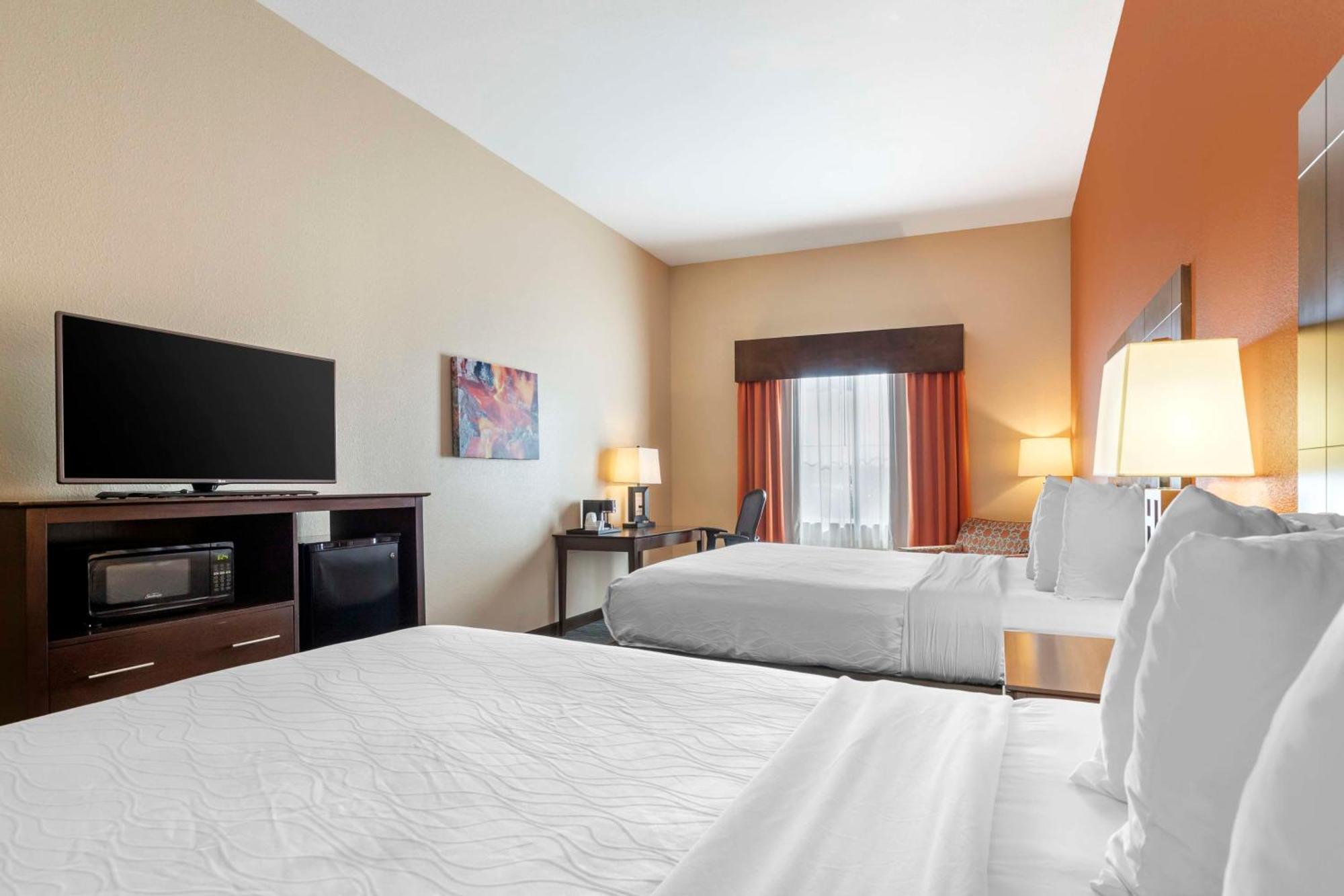 Best Western Plus Longhorn Inn & Suites Luling Екстериор снимка