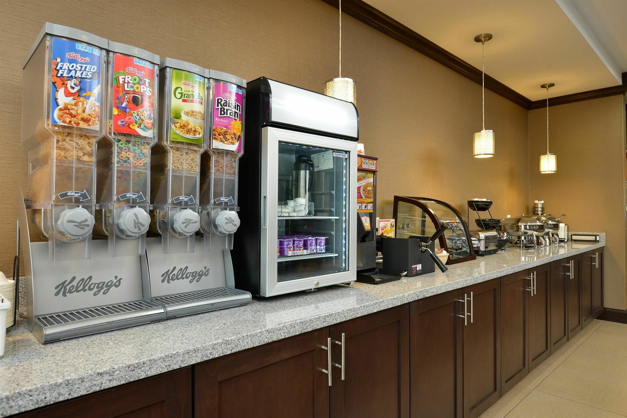 Best Western Plus Longhorn Inn & Suites Luling Екстериор снимка